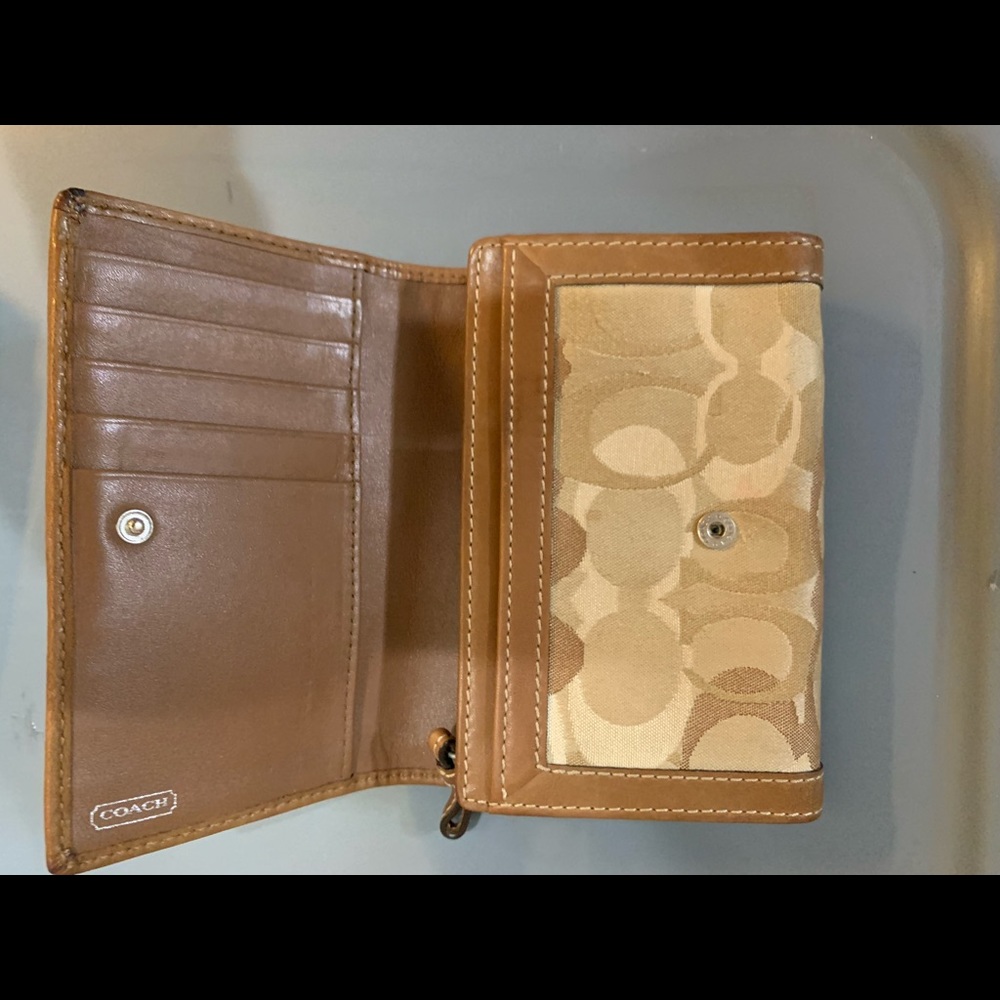 Coach wallet